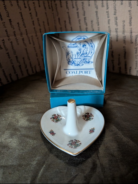 Coalport Other - Coalport White and Gold Heart Ring Holder with Floral Accents